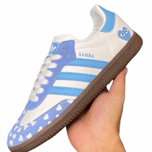 Adidas Samba x Comme des Garçons Himmelblau