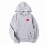 grauer Comme des Garçons Hoodie mit kleinem roten Herz